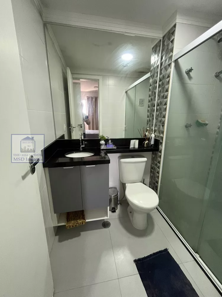 Apartamento à venda com 2 quartos, 64m² - Foto 12