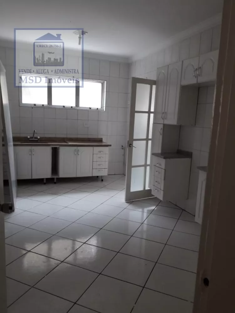 Apartamento à venda com 3 quartos, 120m² - Foto 3