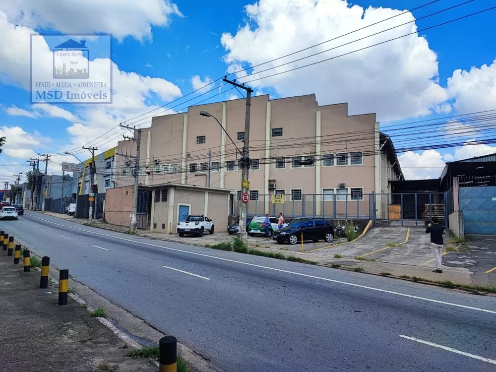 Depósito-Galpão-Armazém para alugar, 3100m² - Foto 1