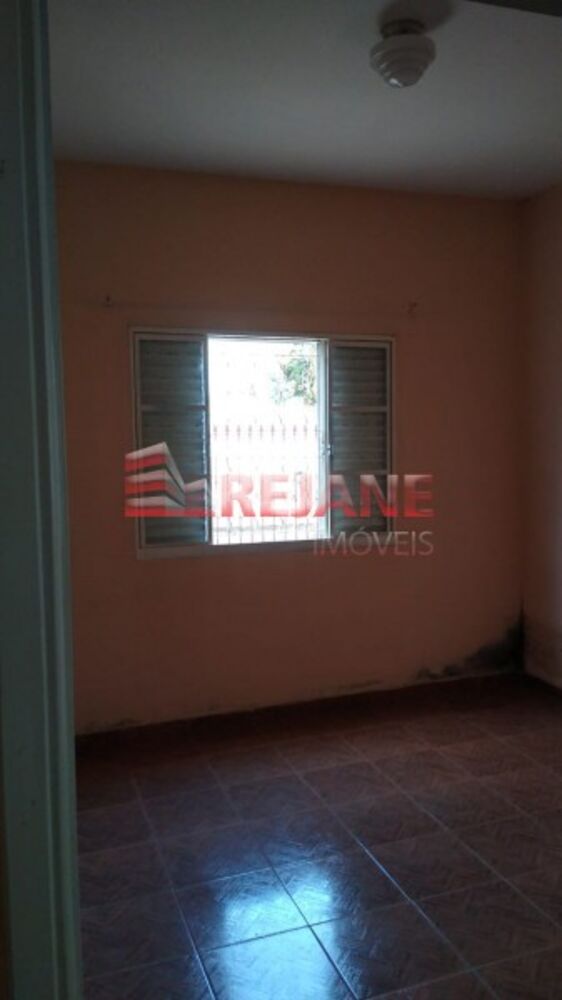 Casa à venda com 3 quartos, 152m² - Foto 2