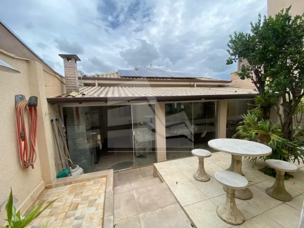 Casa, 2 quartos, 190 m² - Foto 3
