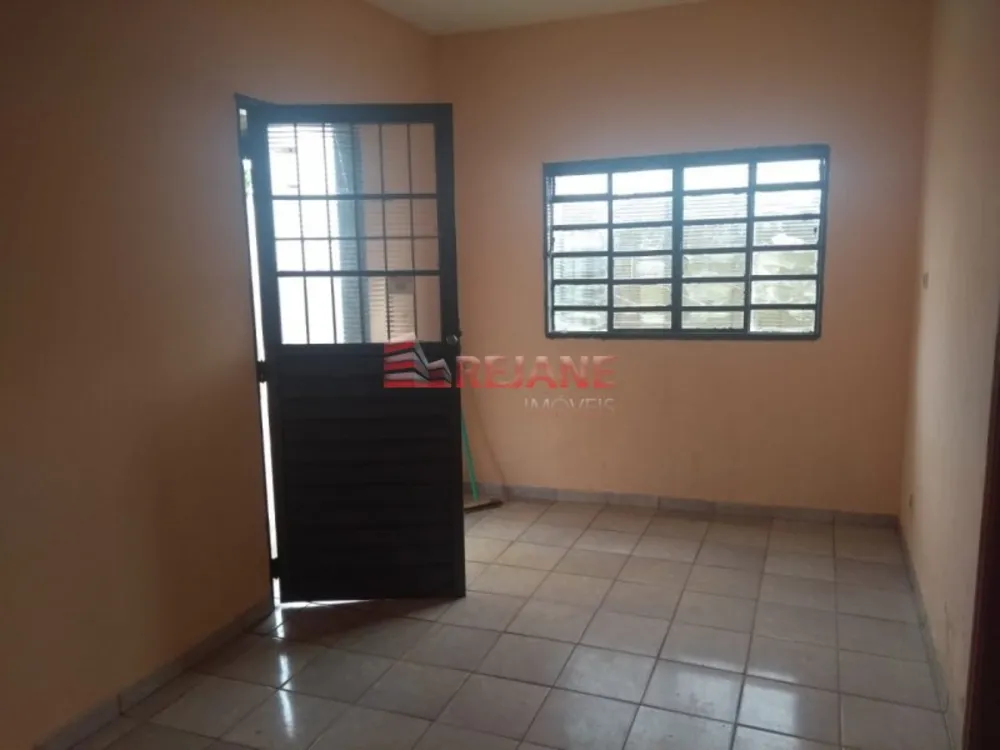 Casa, 3 quartos, 75 m² - Foto 2