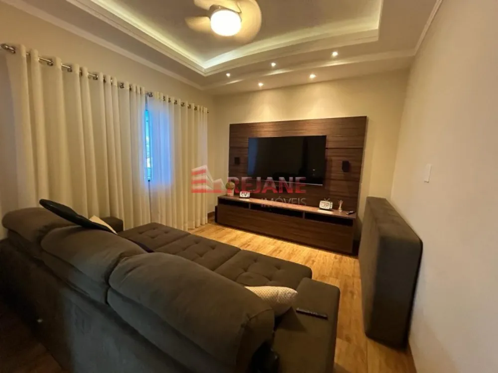 Casa, 3 quartos, 260 m² - Foto 9