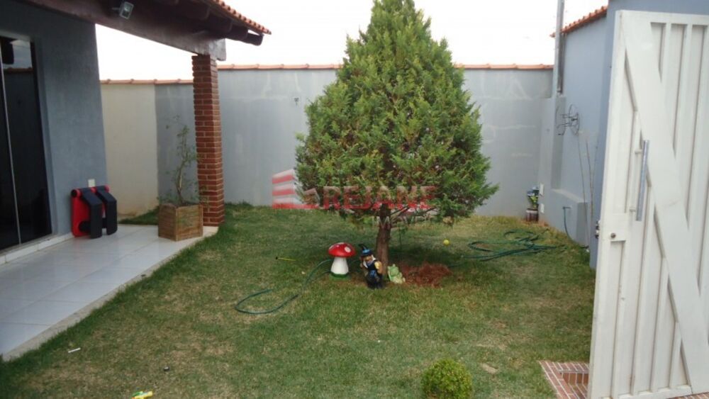 Casa, 2 quartos, 130 m² - Foto 1