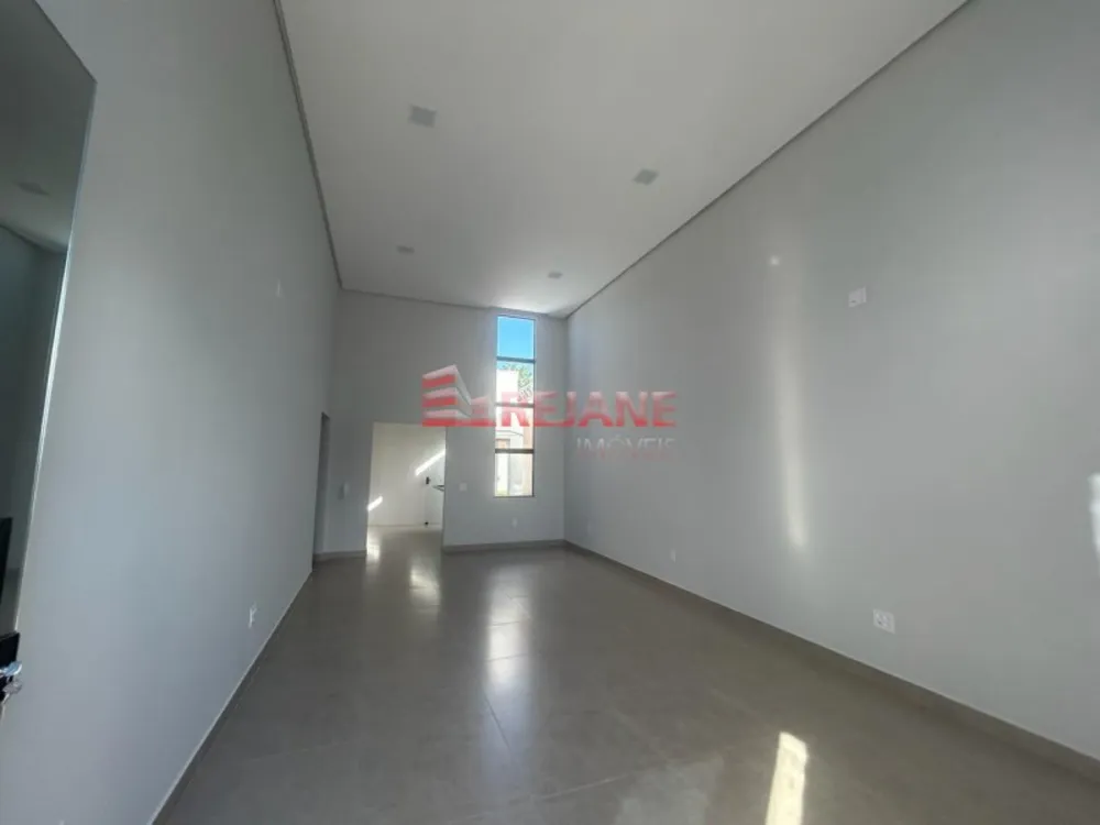 Casa, 3 quartos, 175 m² - Foto 1