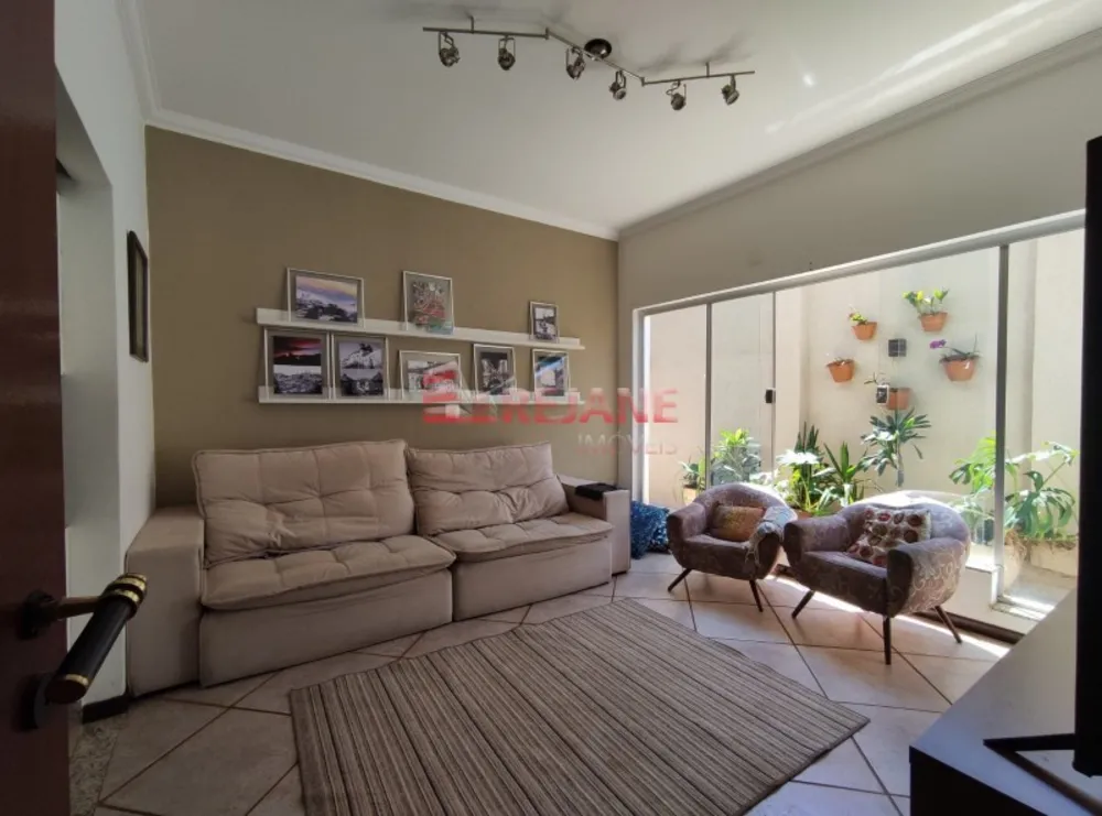 Casa, 4 quartos, 550 m² - Foto 2