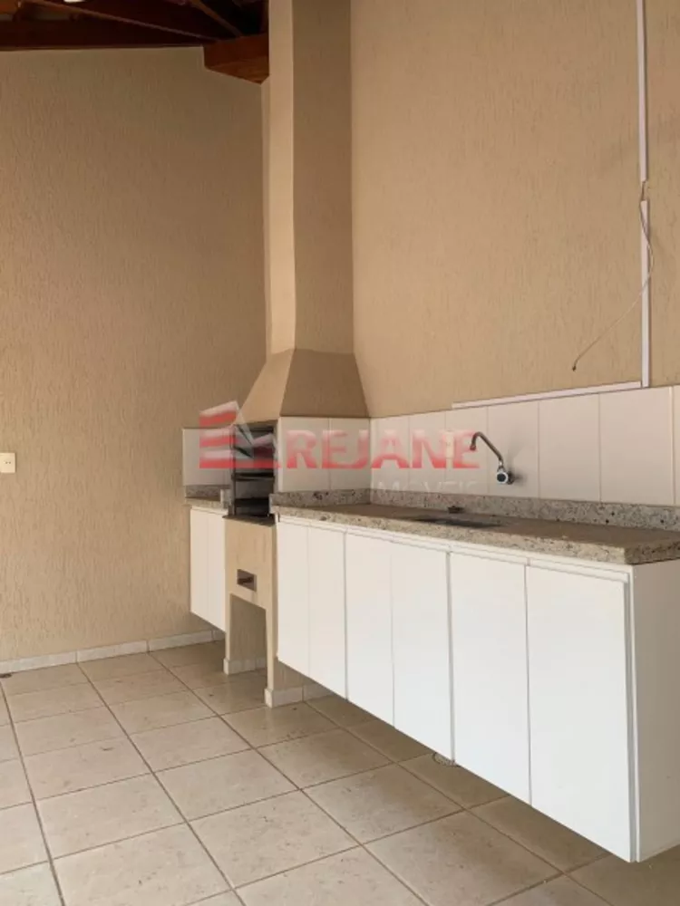 Casa, 3 quartos, 298 m² - Foto 3