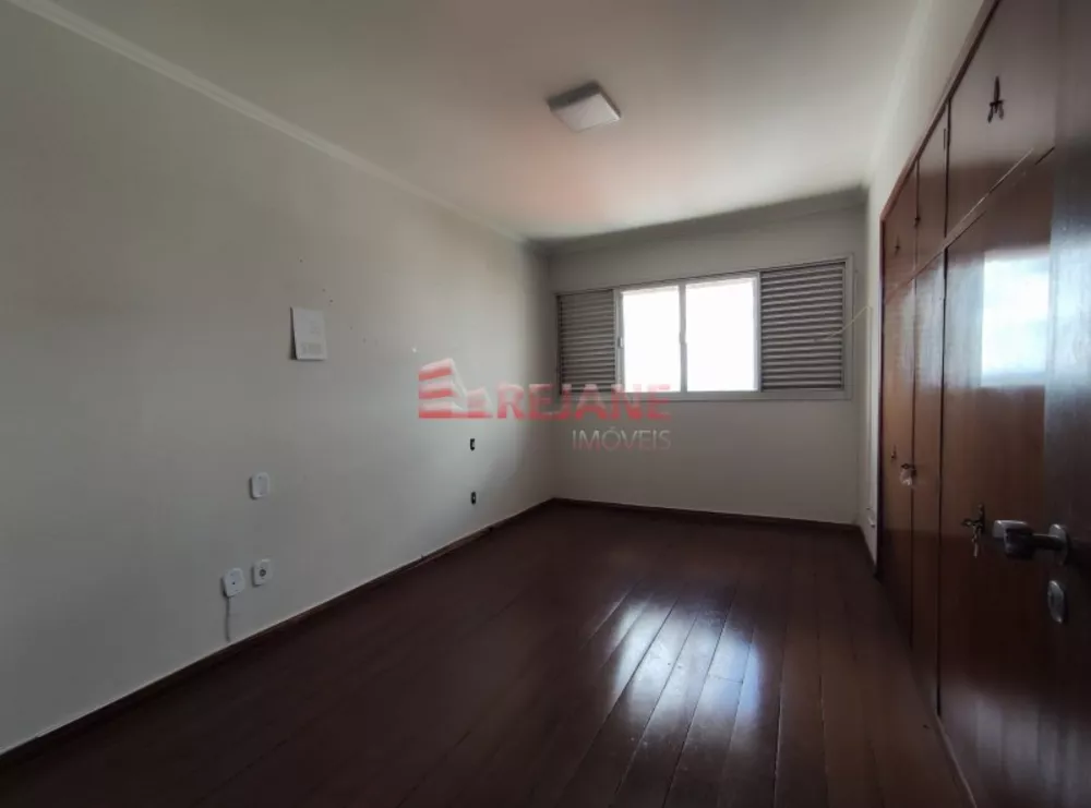 Apartamento, 3 quartos, 239 m² - Foto 3