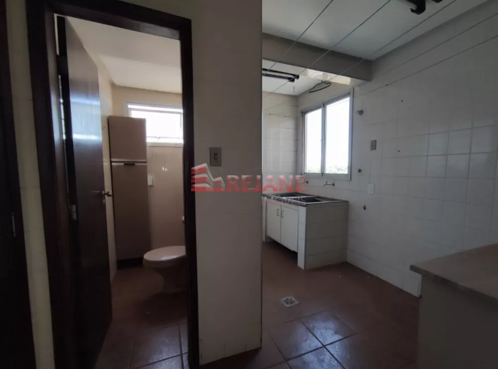 Apartamento, 3 quartos, 239 m² - Foto 10