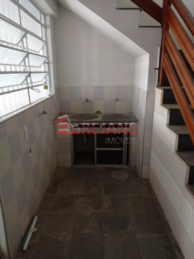 Casa à venda com 3 quartos, 314m² - Foto 20