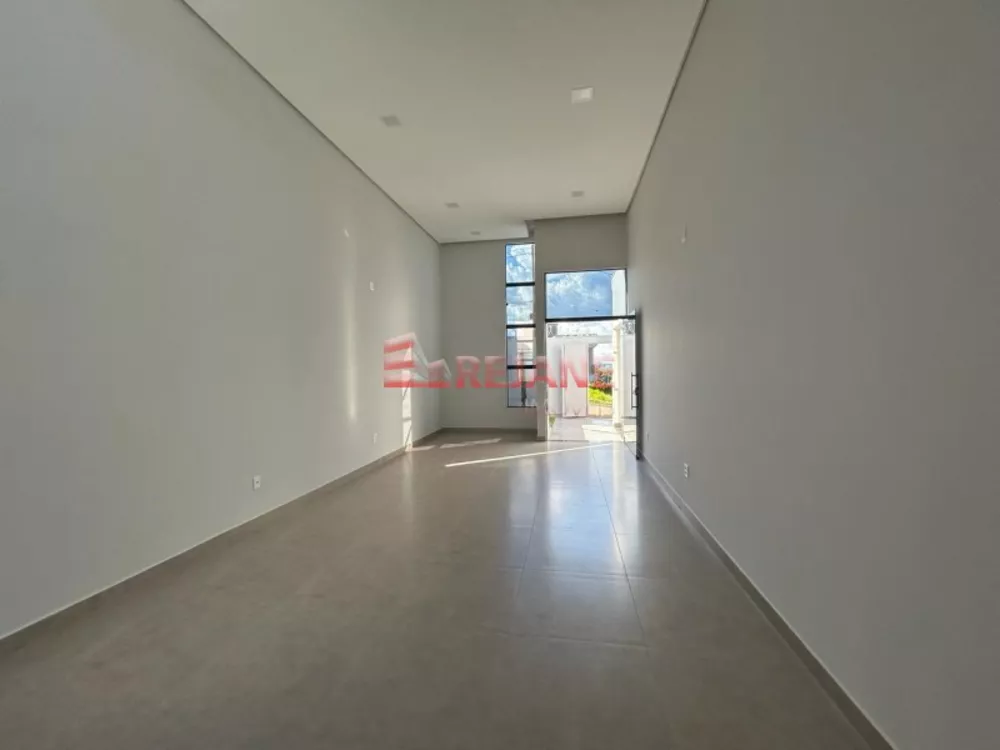 Casa à venda com 3 quartos, 175m² - Foto 4