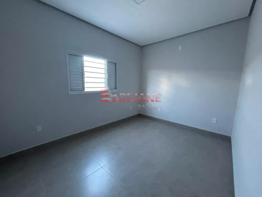 Casa à venda com 3 quartos, 175m² - Foto 8