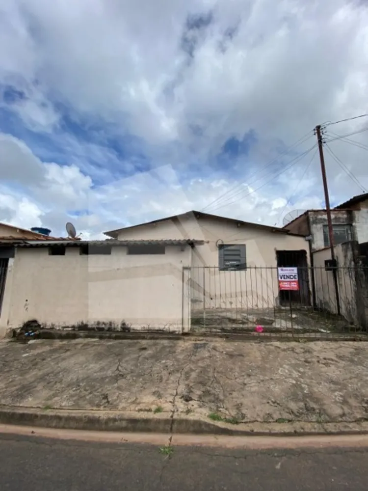 Casa, 1 quarto, 86 m² - Foto 2