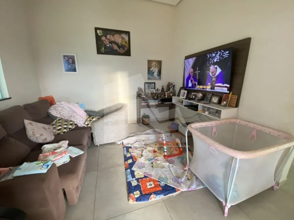 Casa, 3 quartos, 241 m² - Foto 3