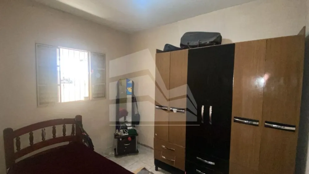 Casa, 3 quartos, 219 m² - Foto 1