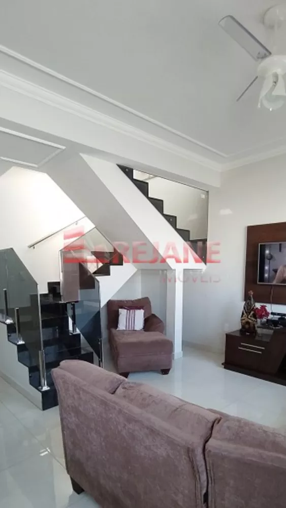 Casa, 4 quartos, 250 m² - Foto 8