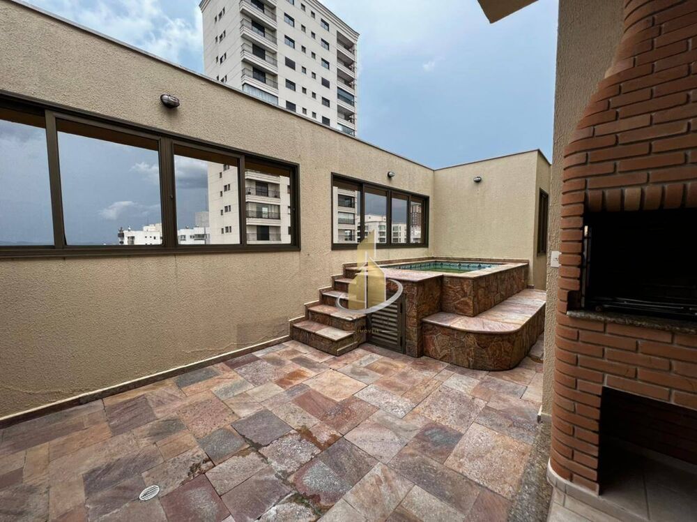 Cobertura à venda com 3 quartos, 180m² - Foto 1