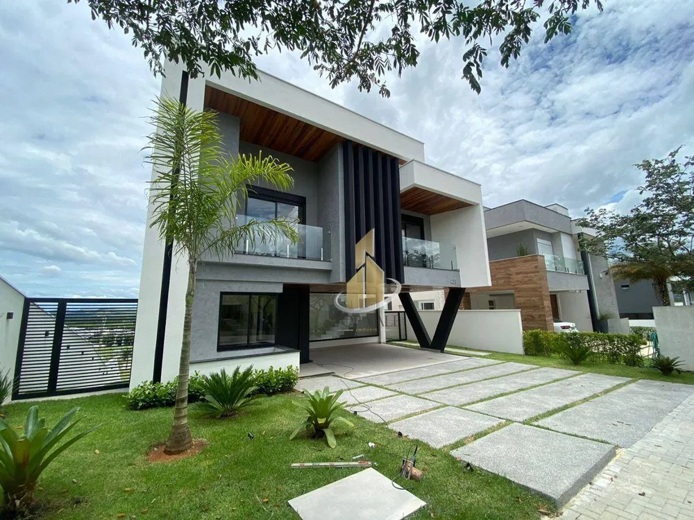 Sobrado, 5 quartos, 470 m² - Foto 1