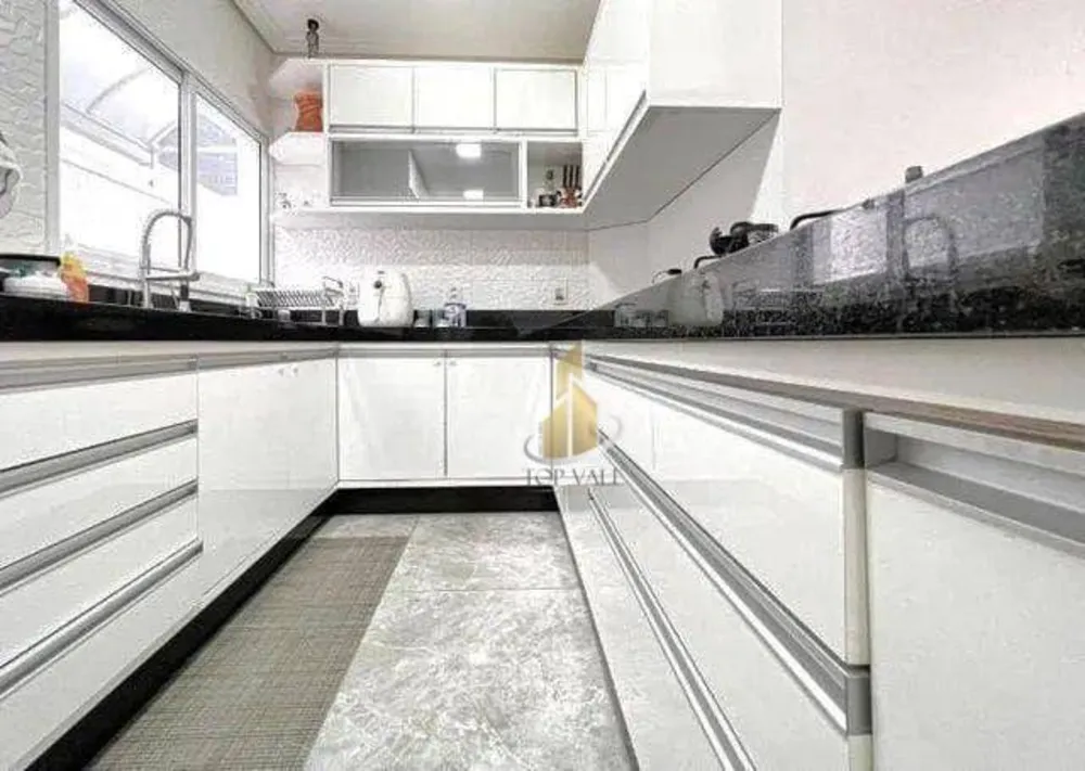Sobrado, 3 quartos, 237 m² - Foto 6