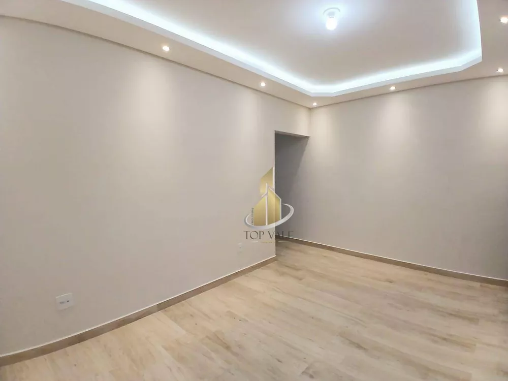 Casa à venda com 3 quartos, 110m² - Foto 4