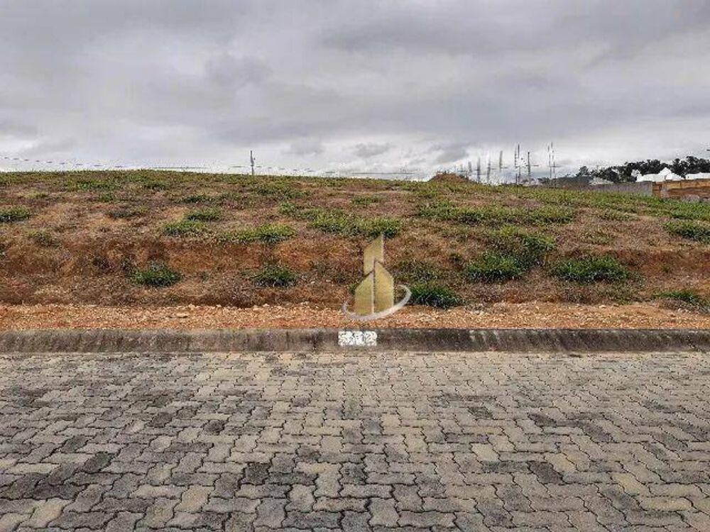 Loteamento e Condomínio, 540 m² - Foto 1