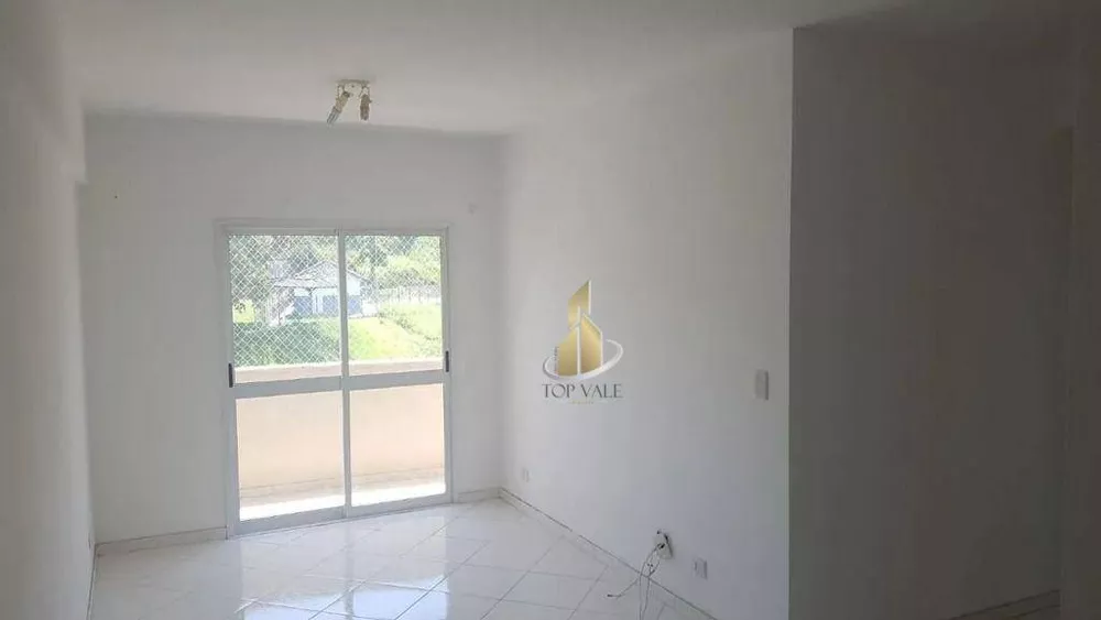 Apartamento para alugar com 3 quartos, 78m² - Foto 2