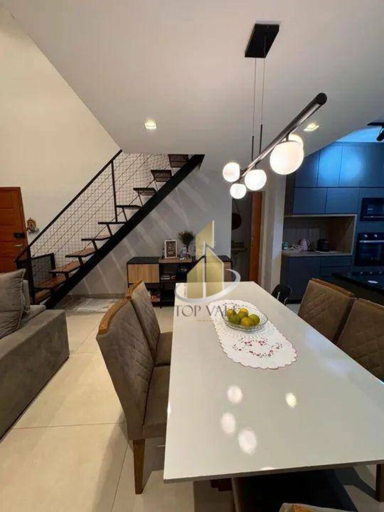 Casa de Condomínio à venda com 3 quartos, 160m² - Foto 2