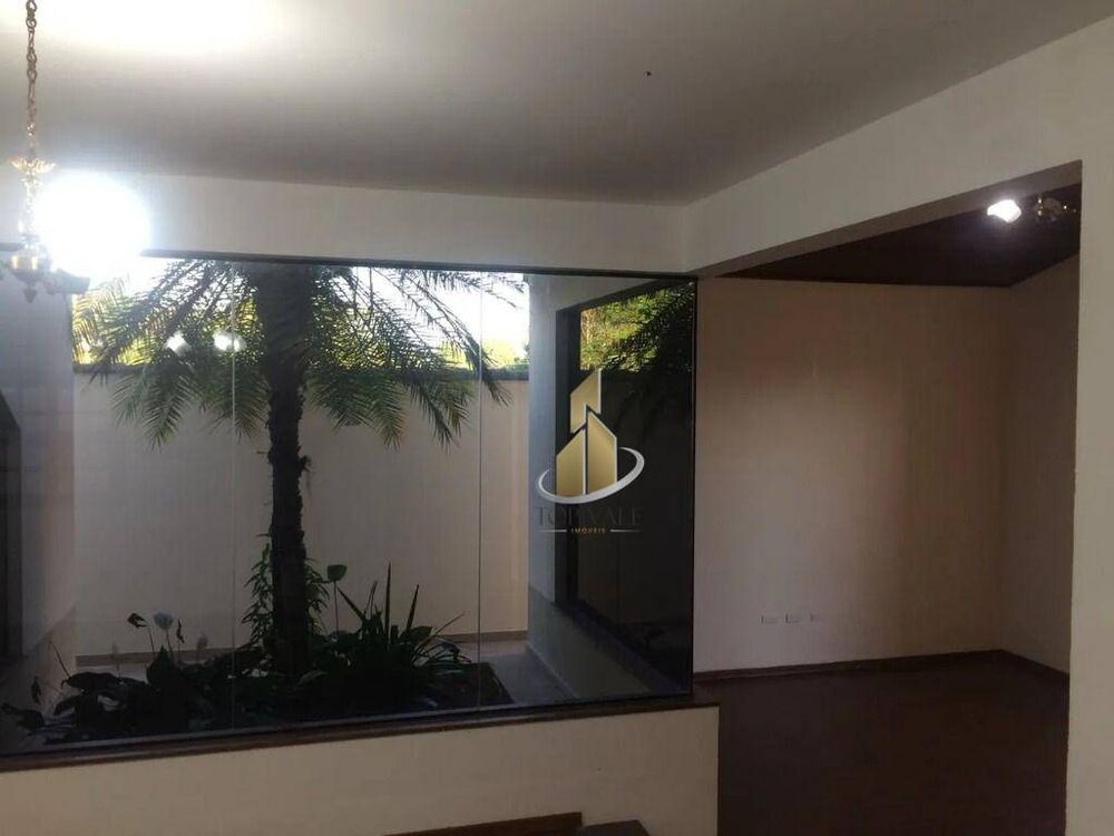 Sobrado, 3 quartos, 220 m² - Foto 2