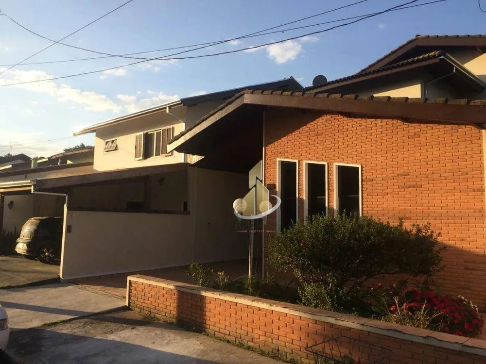 Sobrado, 3 quartos, 220 m² - Foto 1