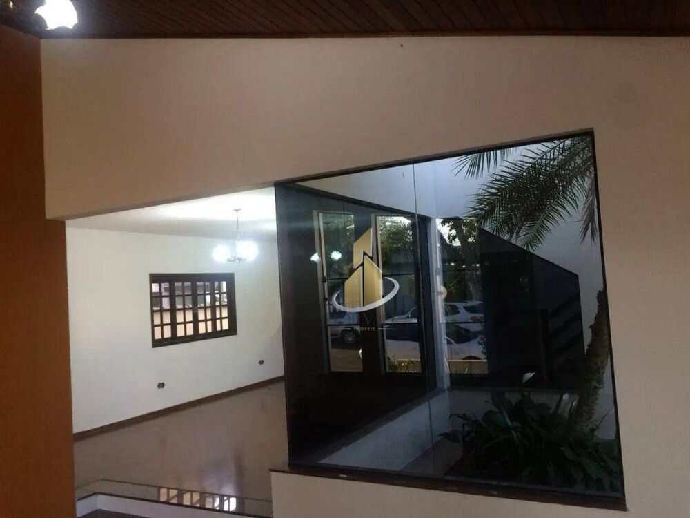 Sobrado, 3 quartos, 220 m² - Foto 1