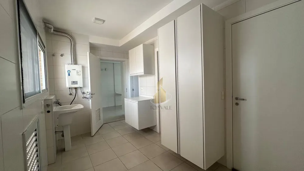 Apartamento, 4 quartos, 245 m² - Foto 3