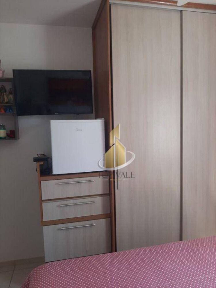 Apartamento à venda com 2 quartos, 60m² - Foto 1
