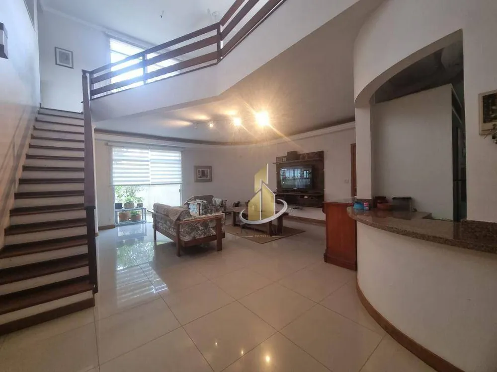Sobrado, 4 quartos, 230 m² - Foto 1