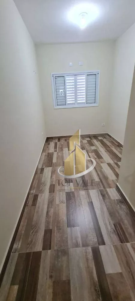 Casa à venda com 3 quartos, 110m² - Foto 13