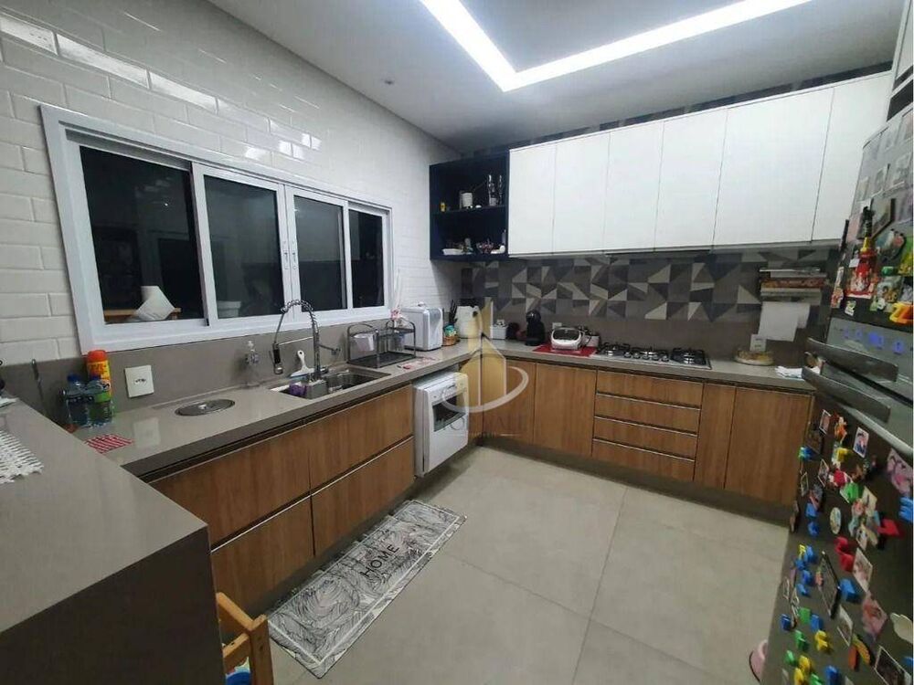 Sobrado, 4 quartos, 200 m² - Foto 6