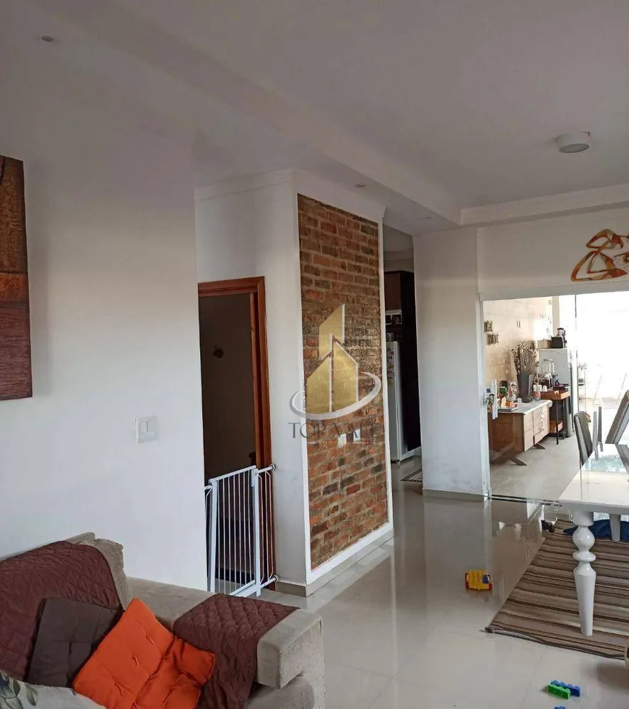 Sobrado, 4 quartos, 240 m² - Foto 3