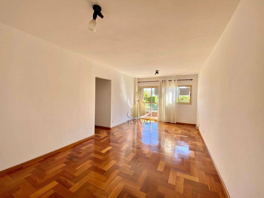 Apartamento à venda com 4 quartos, 132m² - Foto 1