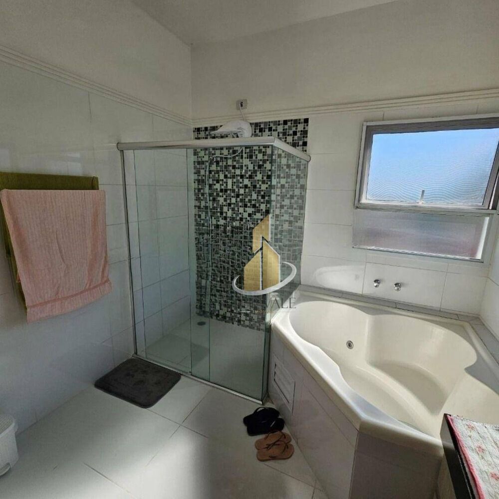 Sobrado, 3 quartos, 208 m² - Foto 3
