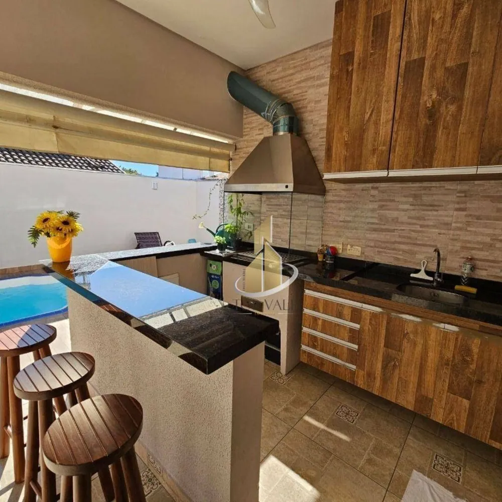 Sobrado, 3 quartos, 208 m² - Foto 8