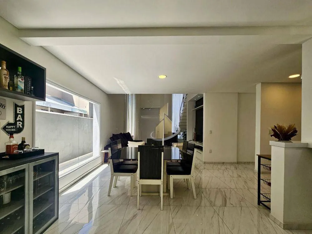 Sobrado, 4 quartos, 255 m² - Foto 3