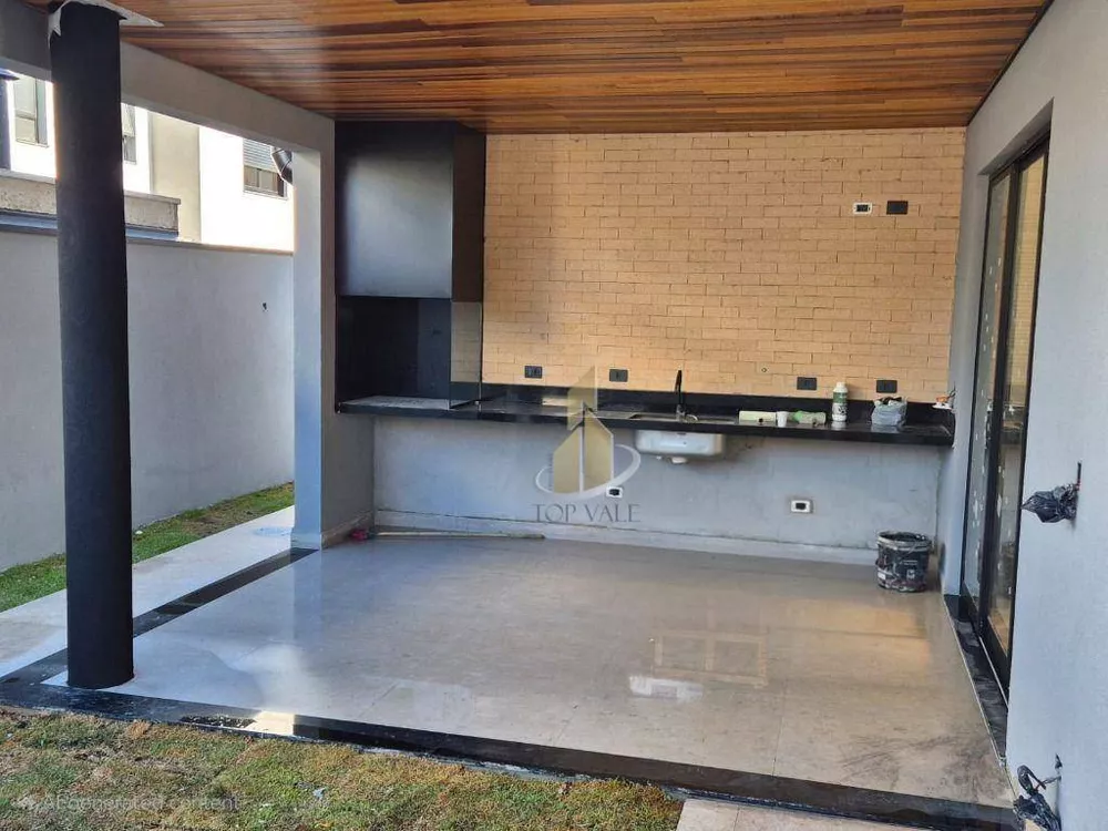 Sobrado, 4 quartos, 256 m² - Foto 4