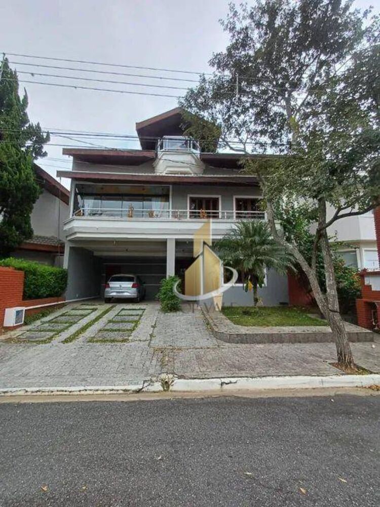 Sobrado à venda com 5 quartos, 309m² - Foto 1