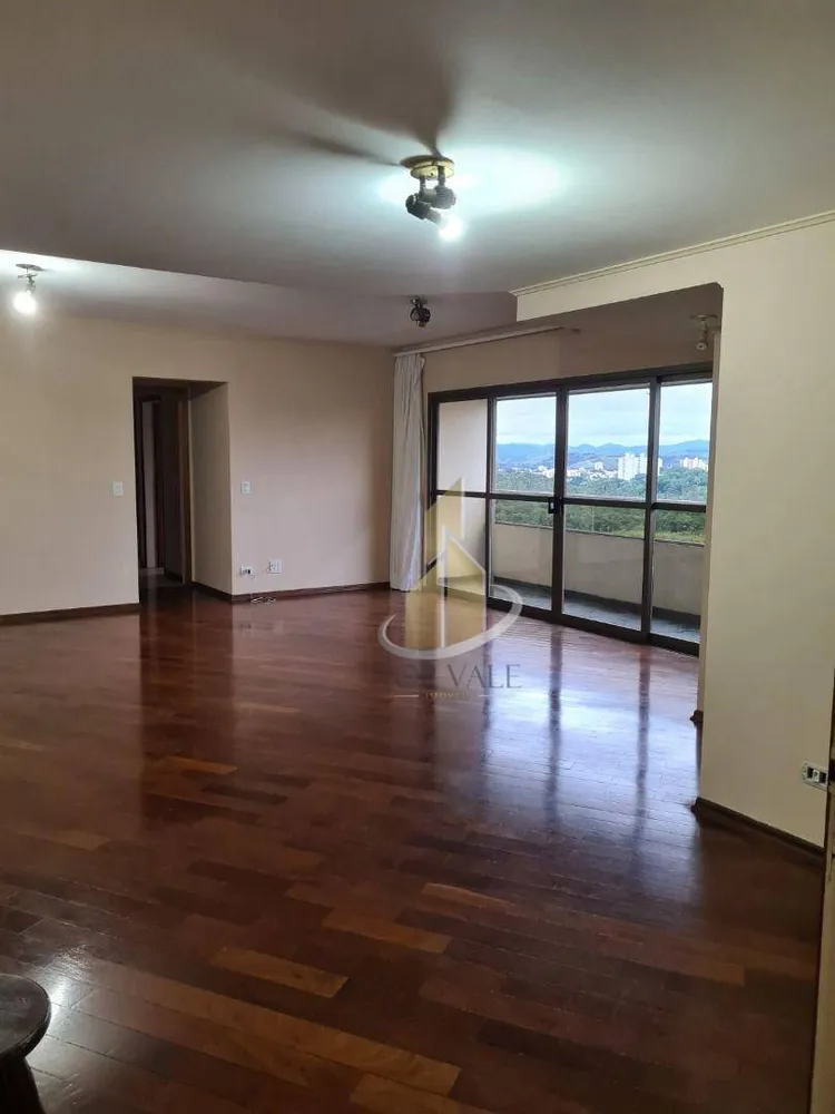 Apartamento, 3 quartos, 160 m² - Foto 1