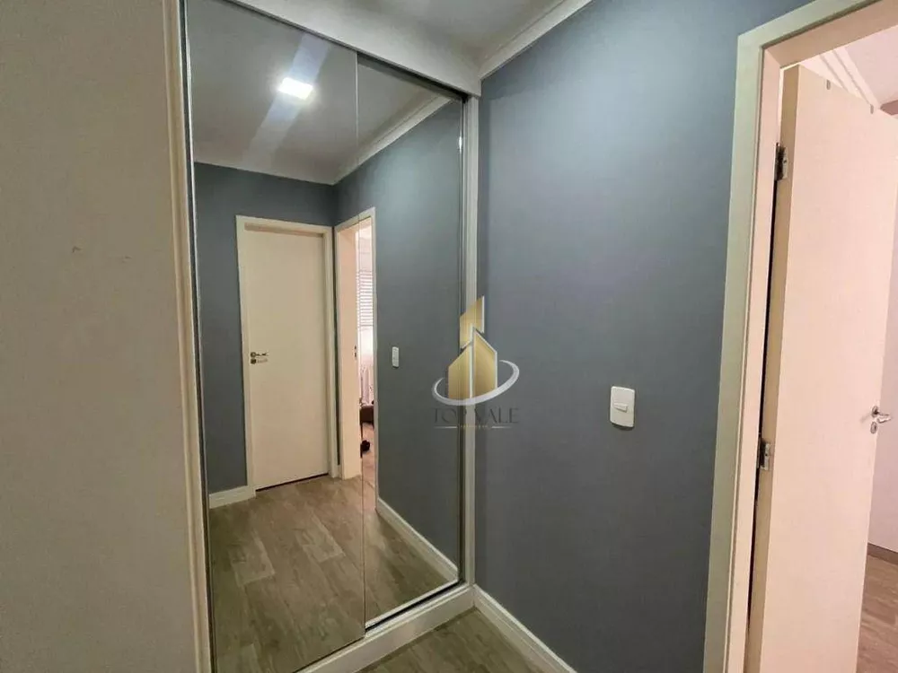 Apartamento à venda com 2 quartos, 75m² - Foto 2