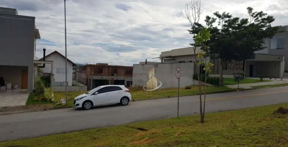 Loteamento e Condomínio, 451 m² - Foto 2