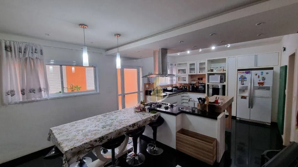 Sobrado, 4 quartos, 418 m² - Foto 9