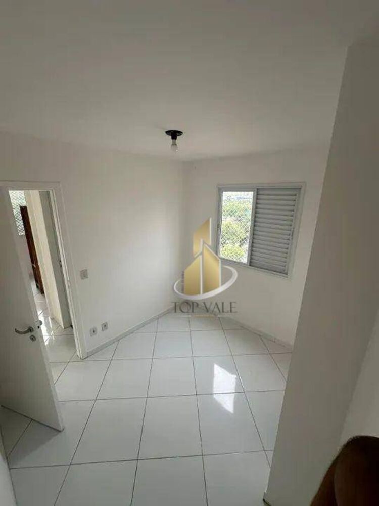 Apartamento para alugar com 3 quartos, 72m² - Foto 2