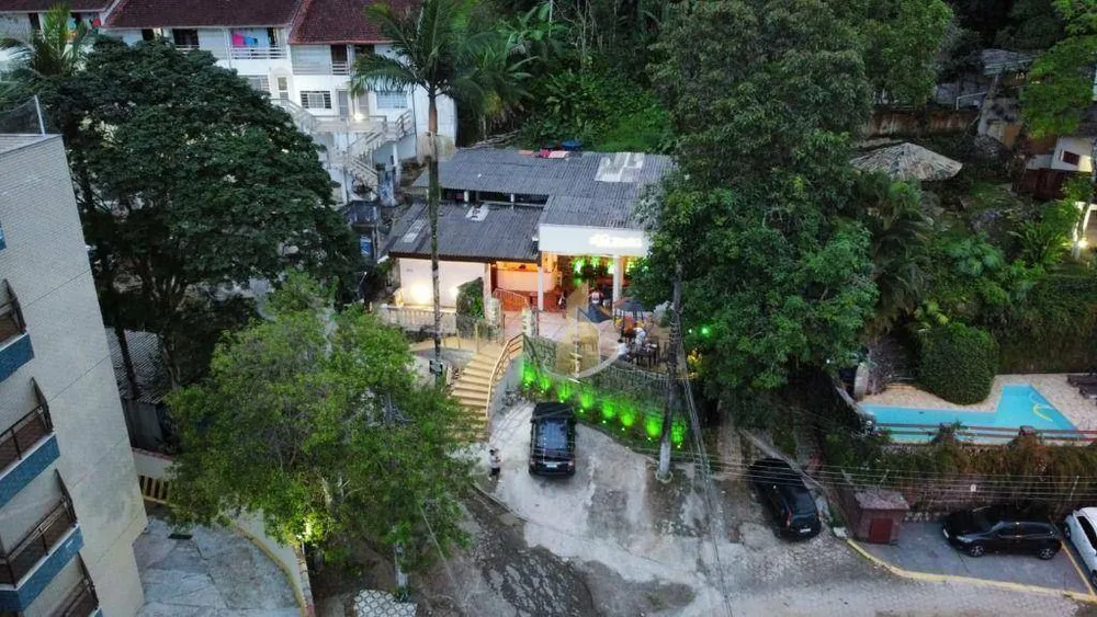 Casa, 5 quartos, 1500 m² - Foto 1