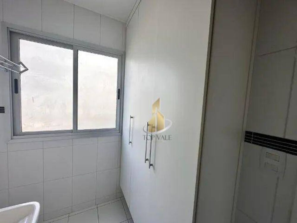 Apartamento para alugar com 2 quartos, 74m² - Foto 4