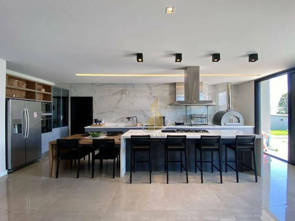 Sobrado, 4 quartos, 298 m² - Foto 6